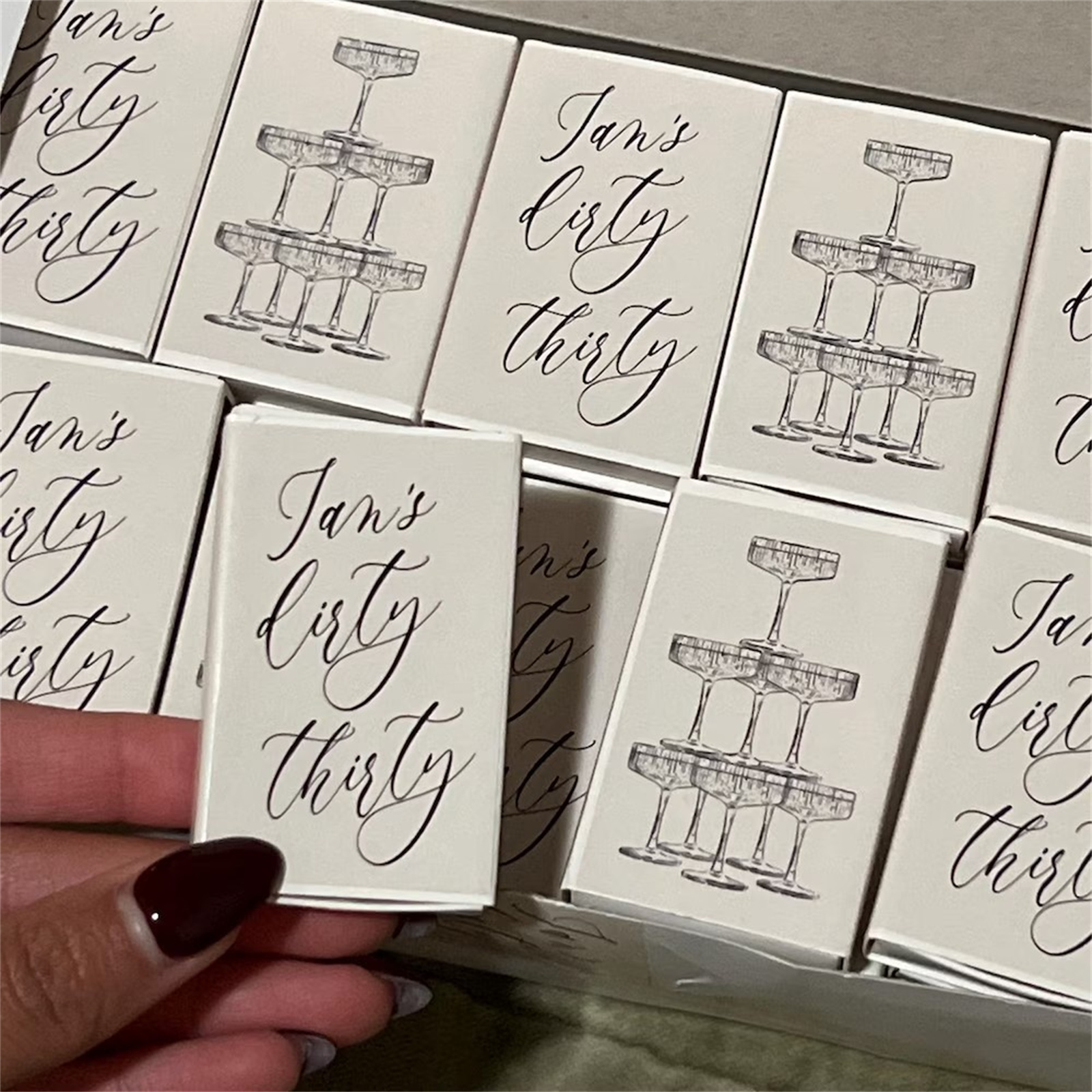 Personalized Matchboxes SET OF - Champagne Tower Set incelemesi ve fiyatı